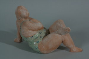 Badende Kunst Skulptur Keramik Guß glasiert