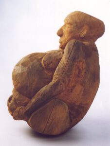 Gaburt Holz Skulptur