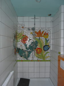 Badezimmergestaltung, Fliesenbild, Duschbad